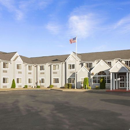 Microtel Inn By Wyndham - Albany Airport Latham Eksteriør bilde