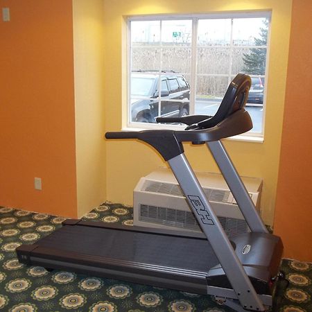 Microtel Inn By Wyndham - Albany Airport Latham Eksteriør bilde