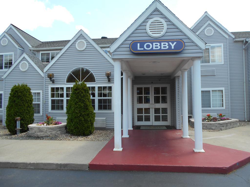 Microtel Inn By Wyndham - Albany Airport Latham Eksteriør bilde