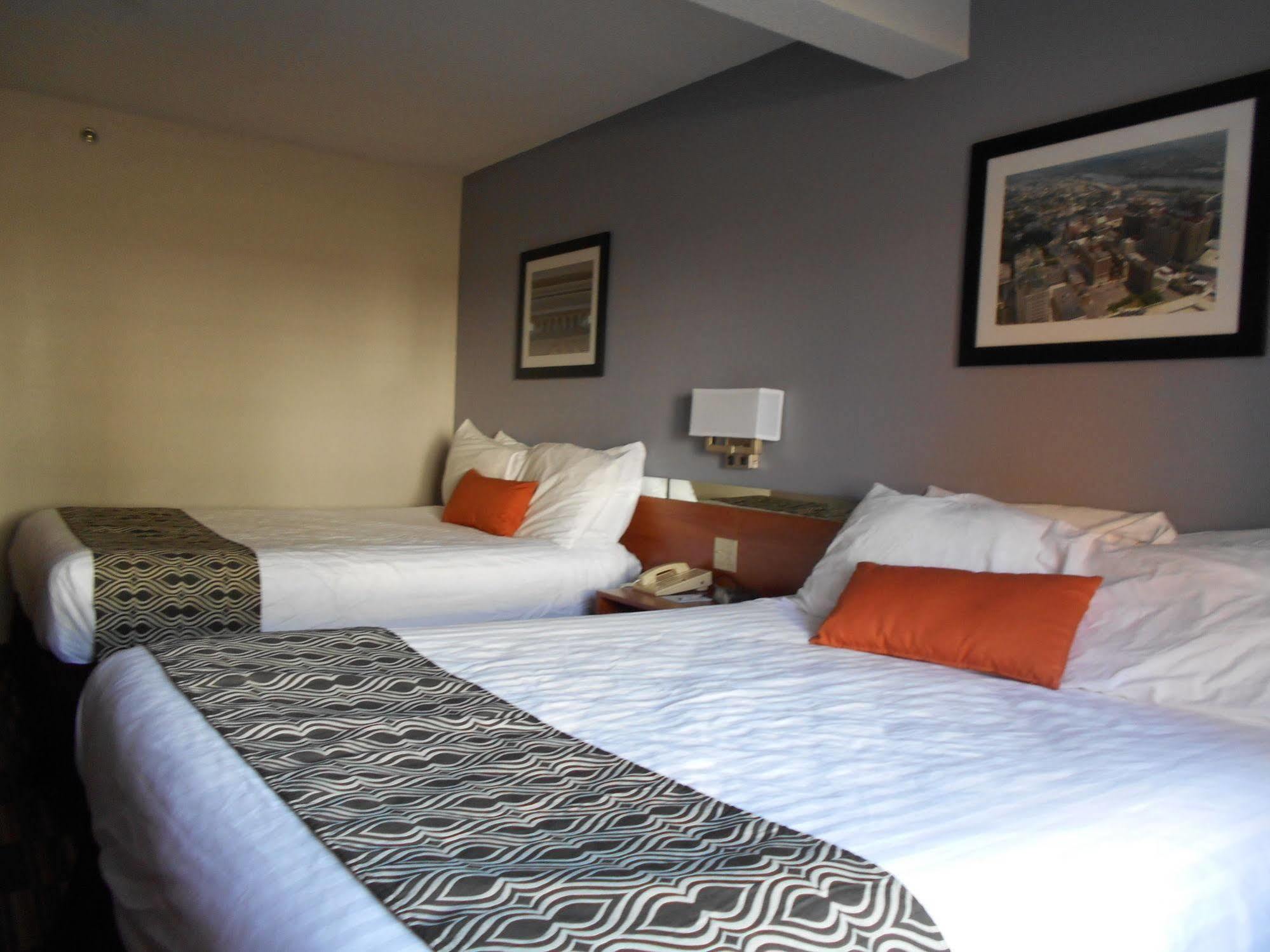 Microtel Inn By Wyndham - Albany Airport Latham Eksteriør bilde